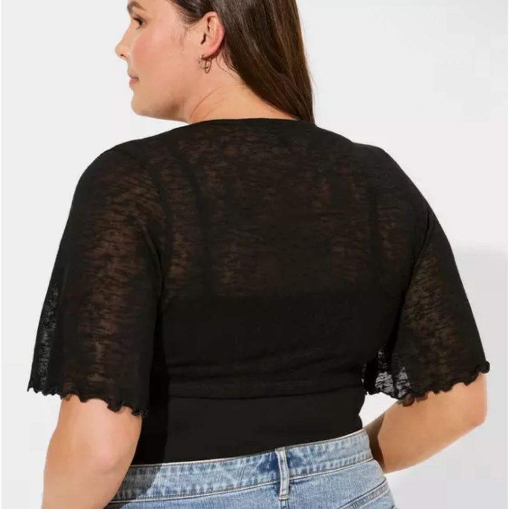 🖤Torrid slub knit tie front shrug 3/4 sleeve - Picture 4 of 10